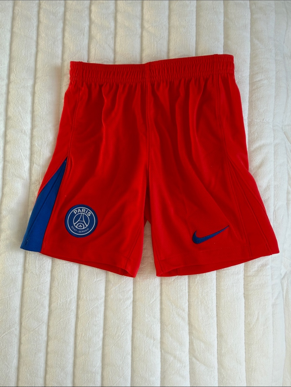 Paris Saint-Germain PSG Nike Kids Soccer Shorts - Size Small - New With Tags